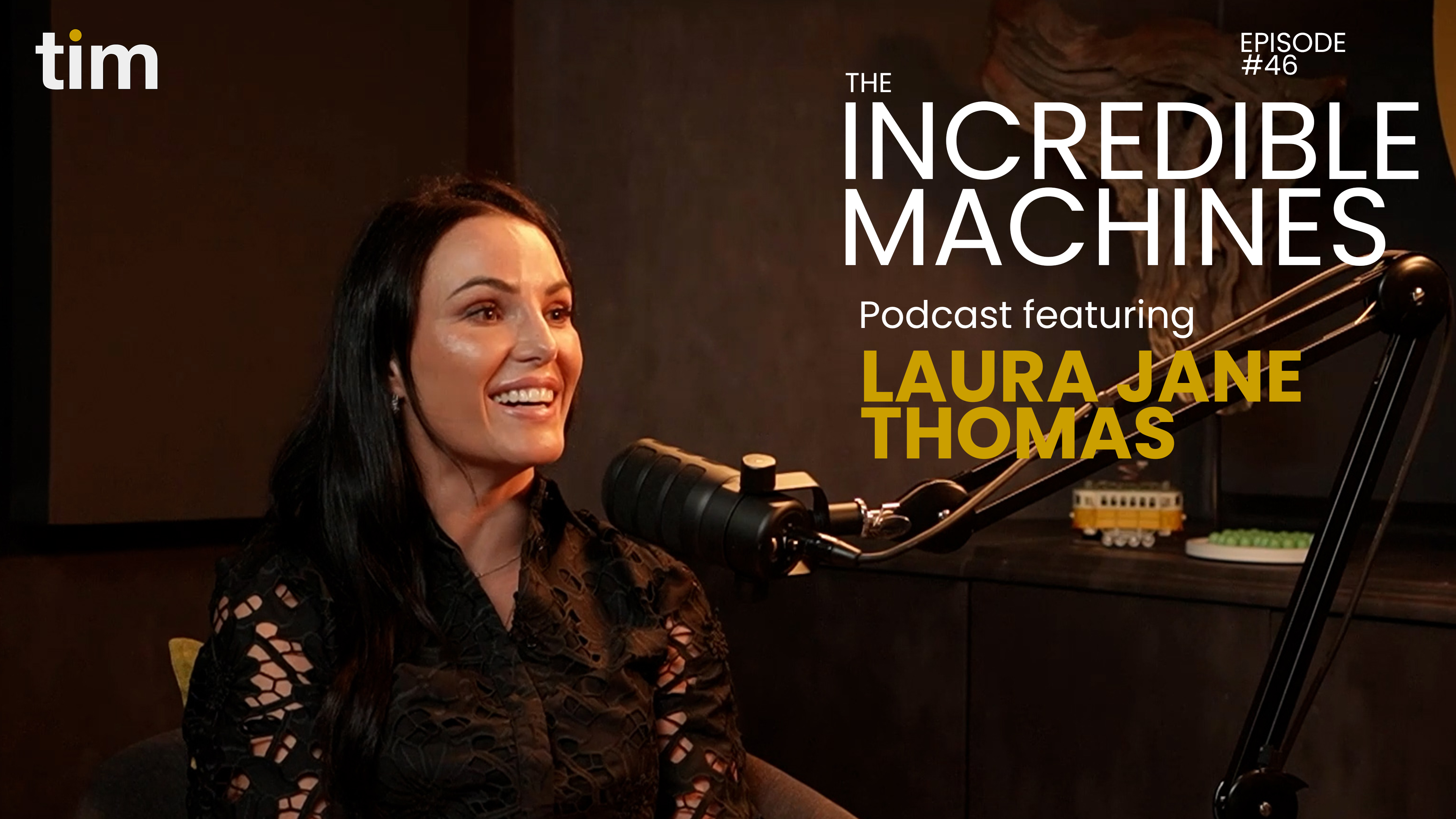 Laura Jane Thomas speaks about The ALIVE Method and The Aligned Women Co on The Incredible Machines episode 46.